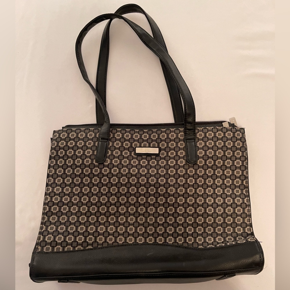 Nine West Satchel/Purse